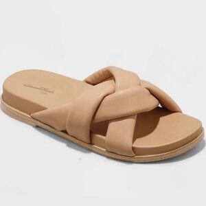 Universal Thread Shoes Women's Universal Thread Cosette Padded Slide Sandals 8.5